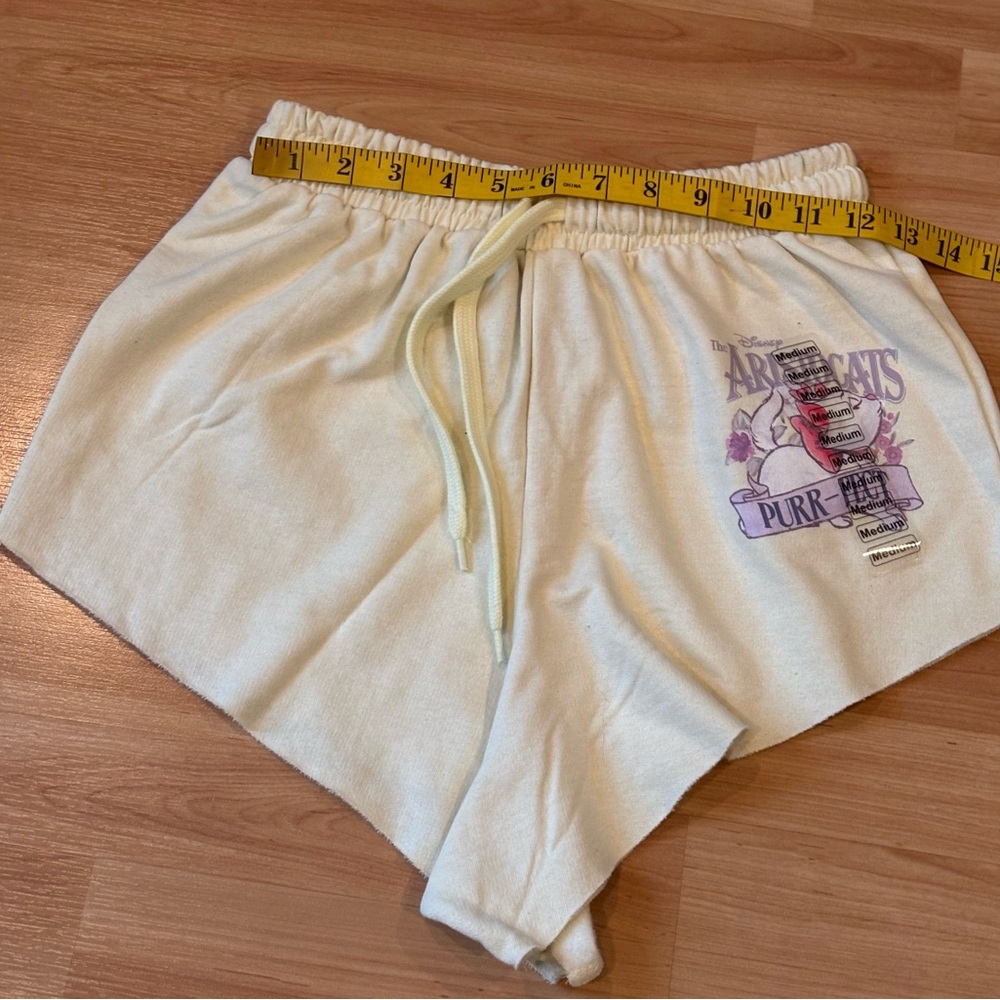 Disney Aristocats Yellow Jogger Lounge Set - Picture 6 of 6